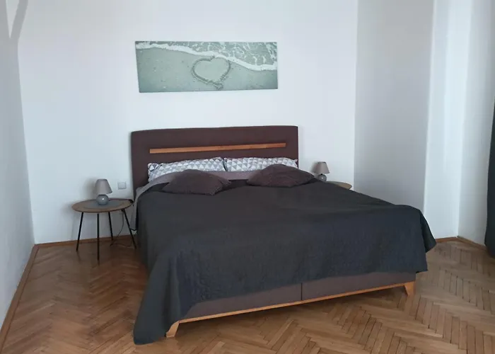 Apartament Malvazinky *